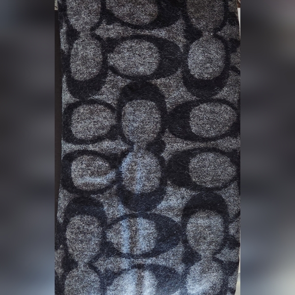 COACH Wool/Cashmere Scarf UNISEX NWOT - Picture 11 of 15